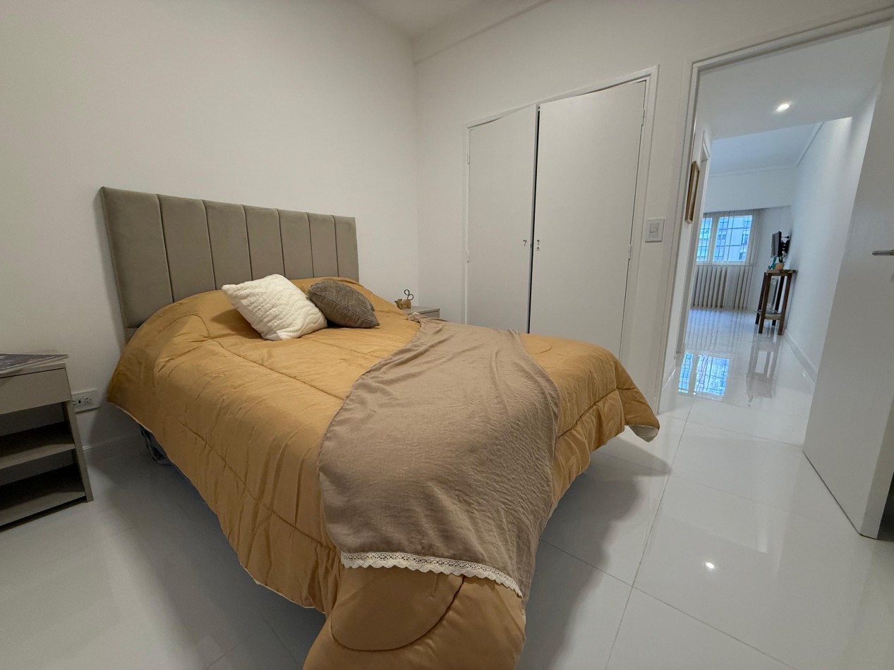 VENTA 2AMB RECICLADO con DEPENDENCIA 2 BAÑOS CENTRO