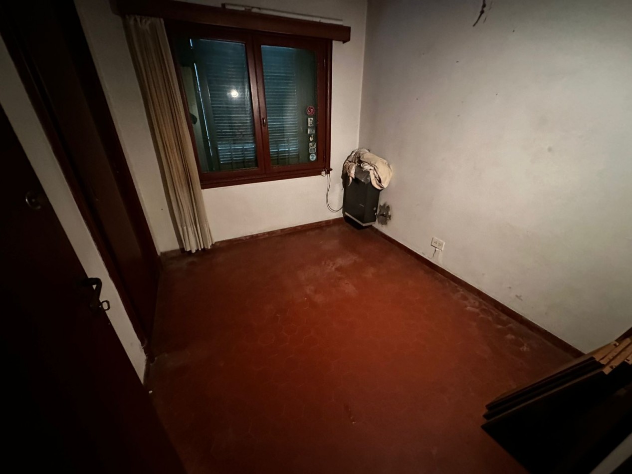 VENTA CHALET de ESTILO ZONA GUEMES
