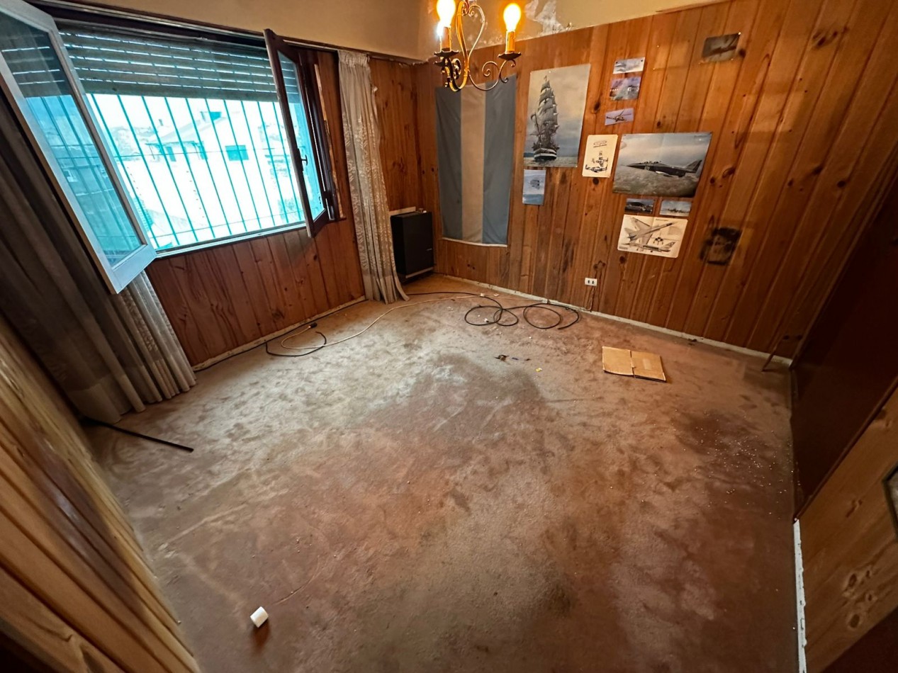 VENTA CHALET de ESTILO ZONA GUEMES