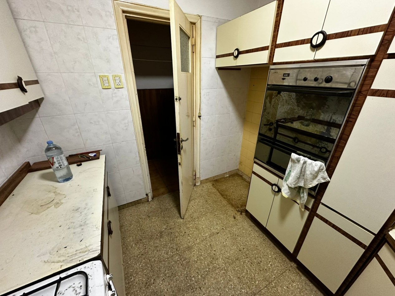 VENTA CHALET de ESTILO ZONA GUEMES