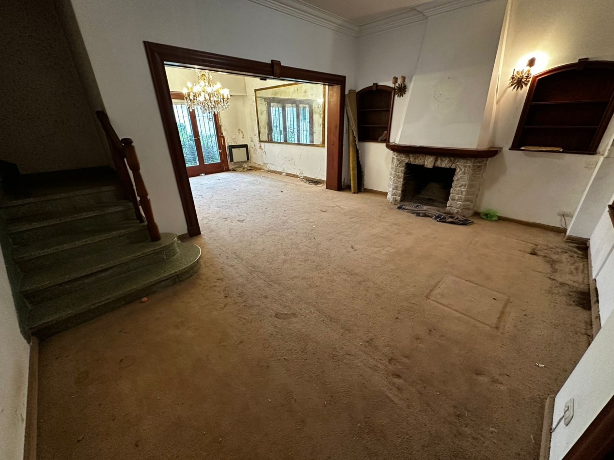 VENTA CHALET de ESTILO ZONA GUEMES