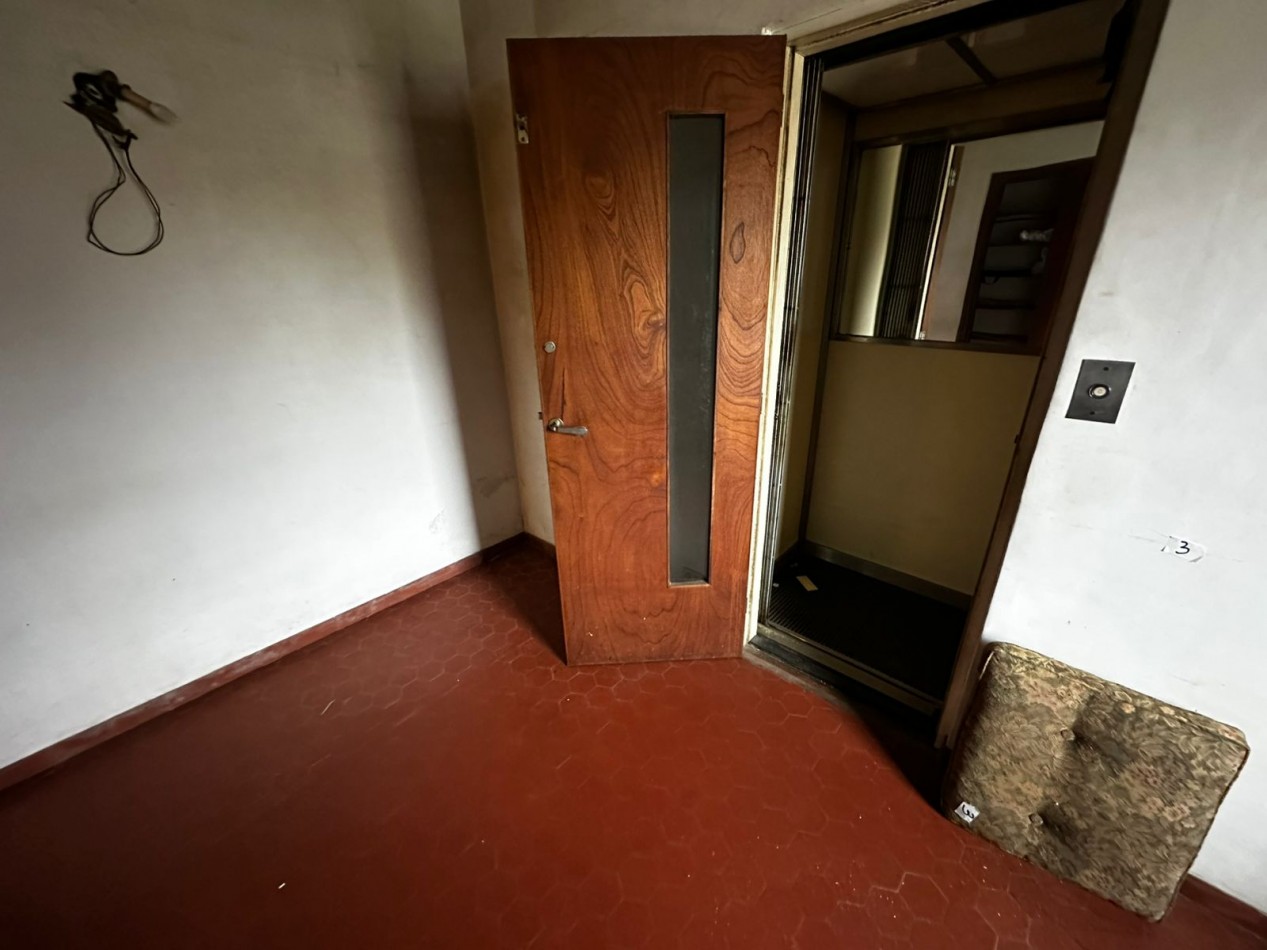 VENTA CHALET de ESTILO ZONA GUEMES