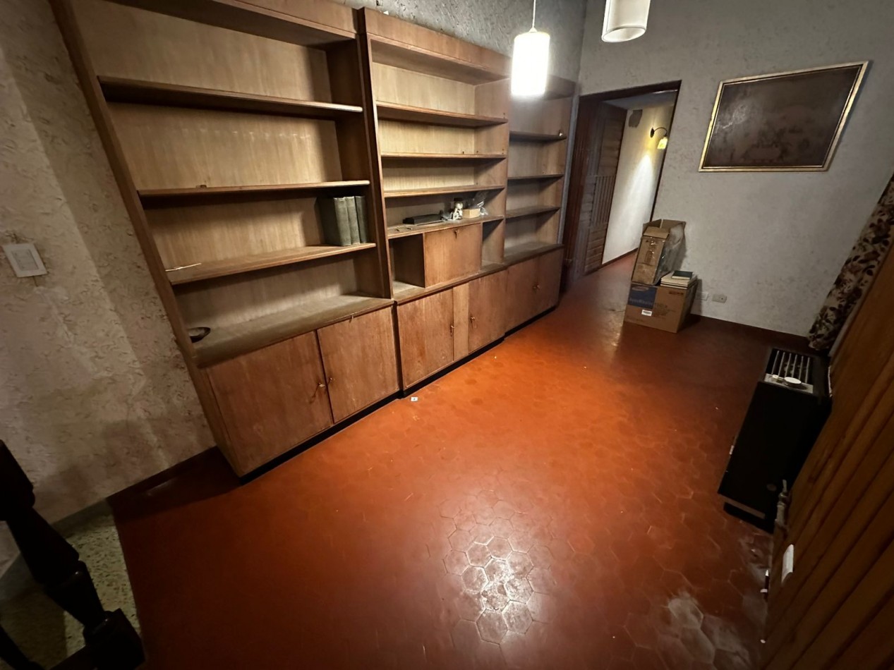 VENTA CHALET de ESTILO ZONA GUEMES