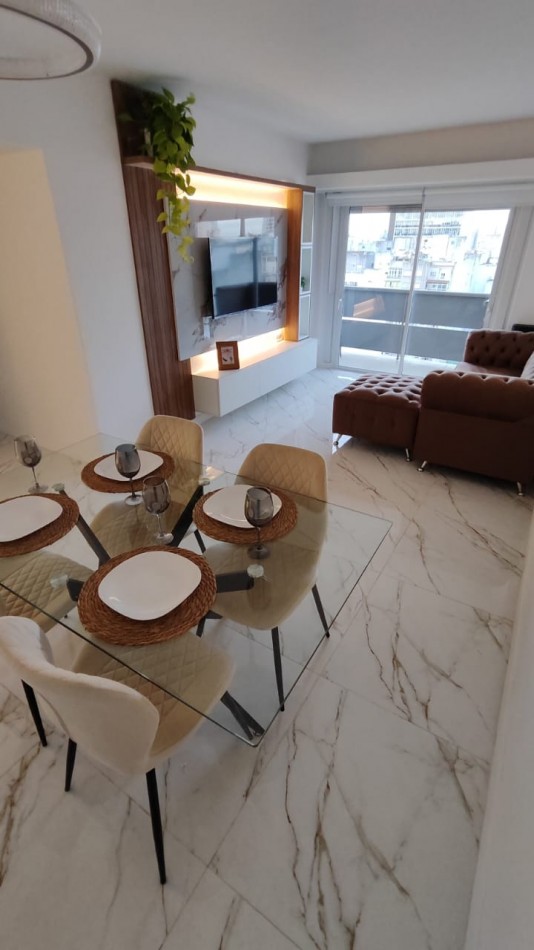 VENTA 3AMB RECICLADO COCHERA Y BAULERA CENTRO 