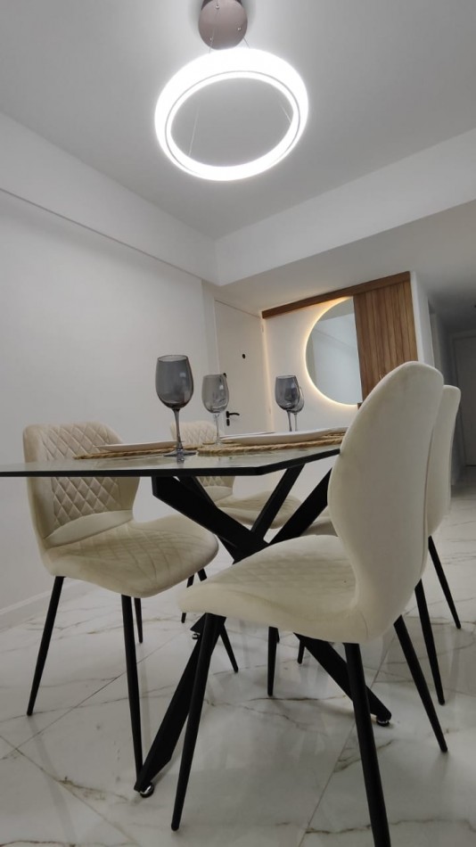VENTA 3AMB RECICLADO COCHERA Y BAULERA CENTRO 