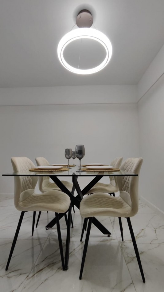 VENTA 3AMB RECICLADO COCHERA Y BAULERA CENTRO 