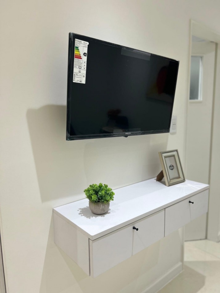 VENTA 1AMB RECICLADO CENTRO ARTEFACTO Y MUEBLES A ESTRENAR