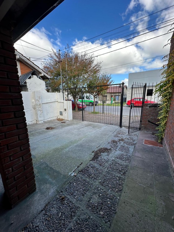 VENTA CASA en PH 3AMB PATIO ESPACIO COCHERA