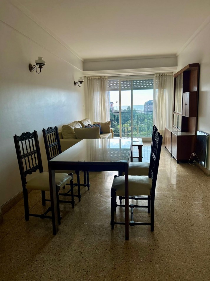 VENTA 3AMB con DEPENDENCIA VISTA AL MAR 2 BALCONES