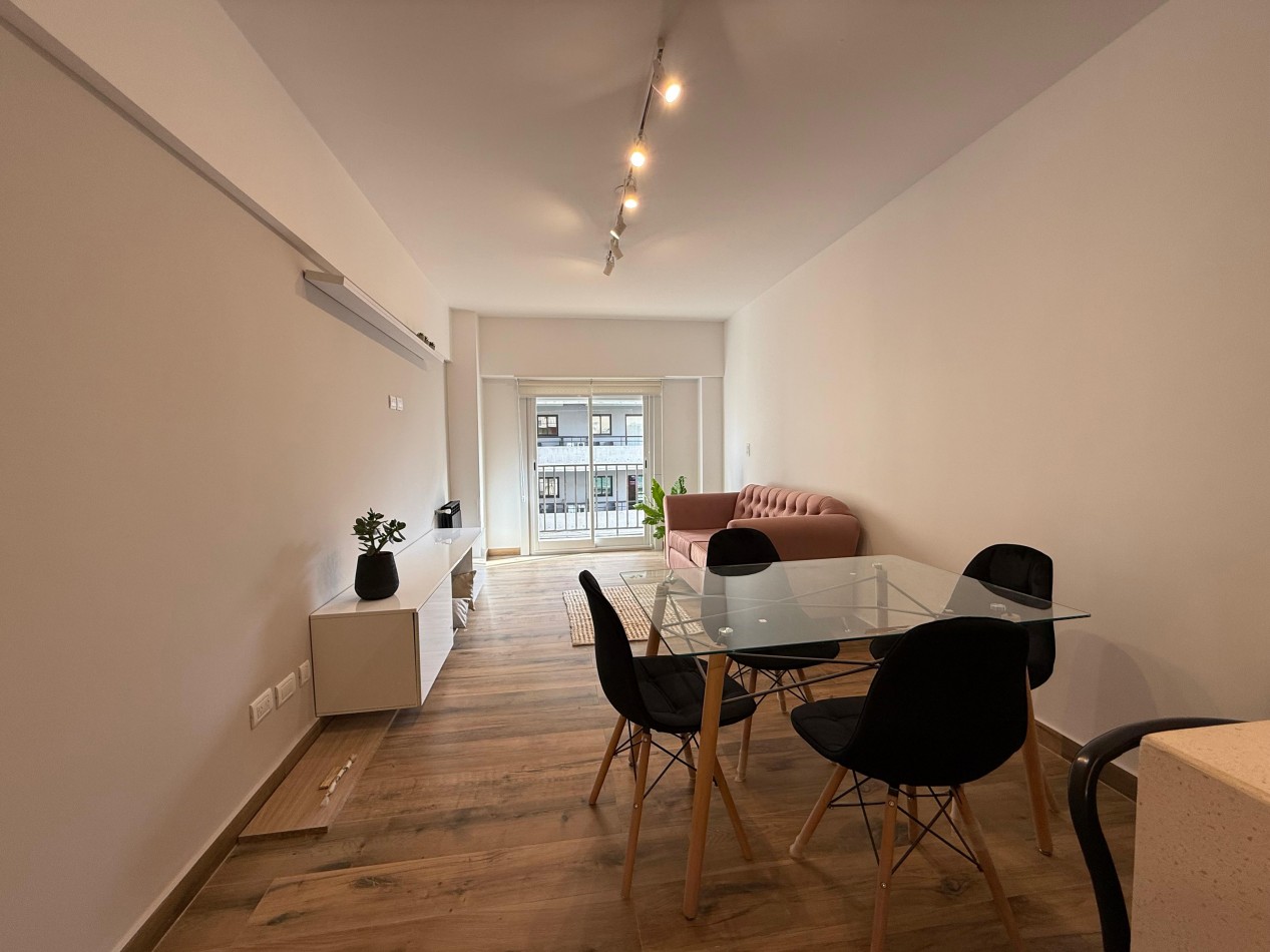 VENTA 3AMB RECICLADO COCHERA FIJA BALCON CENTRO 