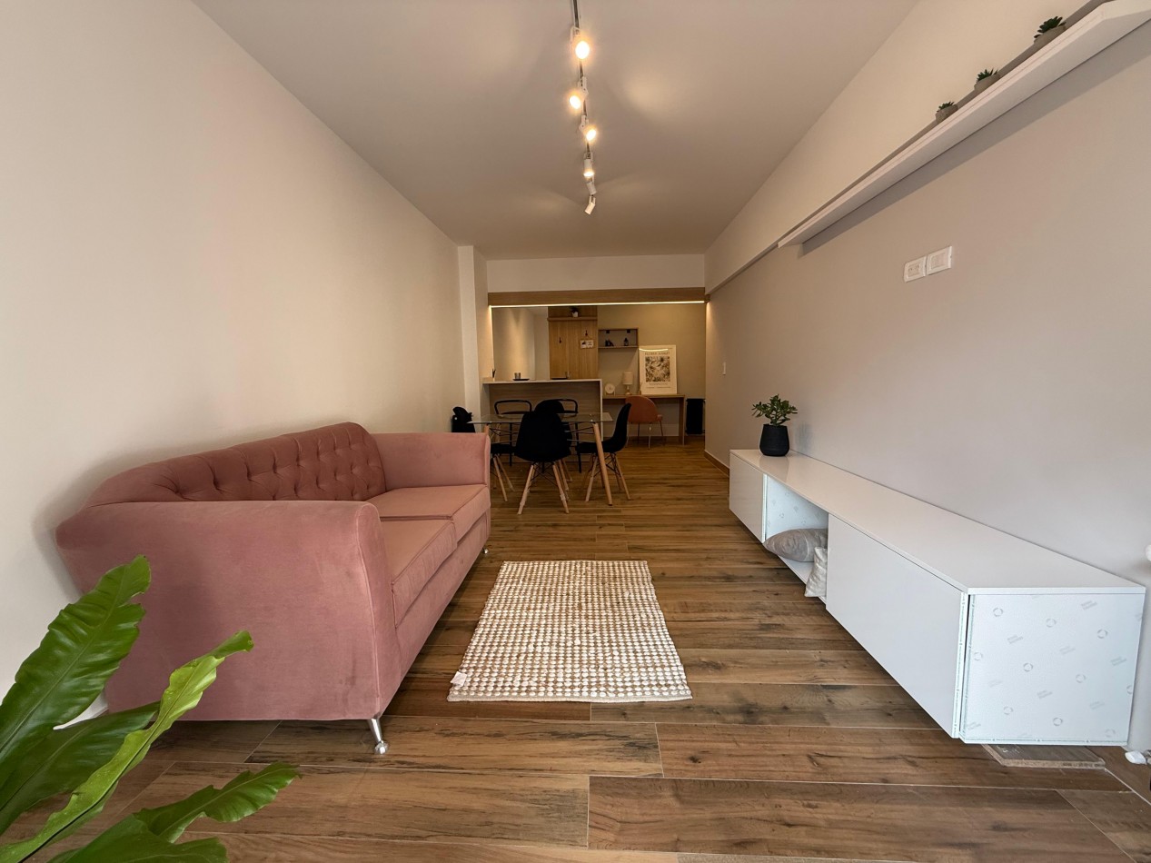 VENTA 3AMB RECICLADO COCHERA FIJA BALCON CENTRO 