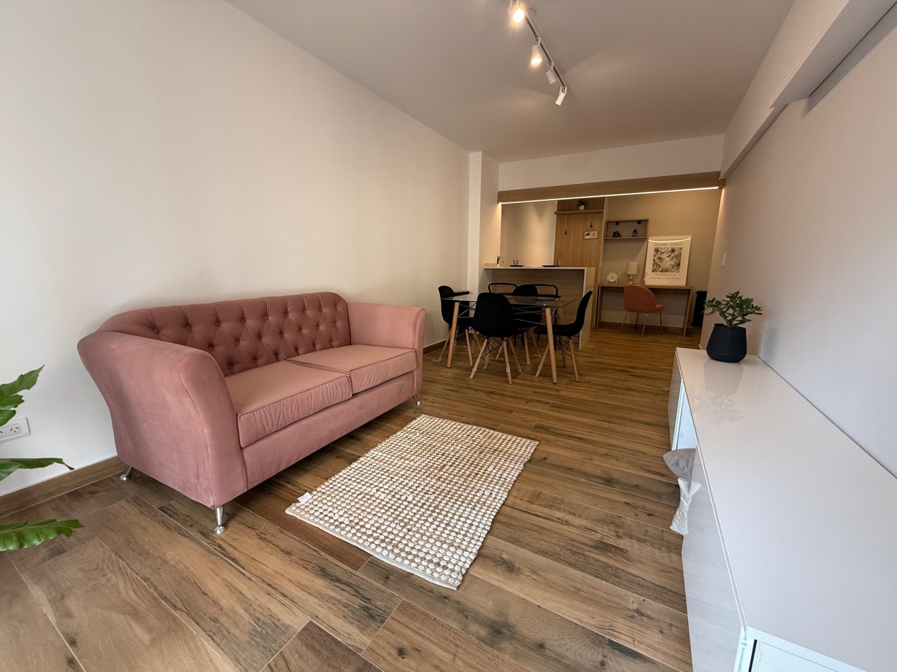 VENTA 3AMB RECICLADO COCHERA FIJA BALCON CENTRO 