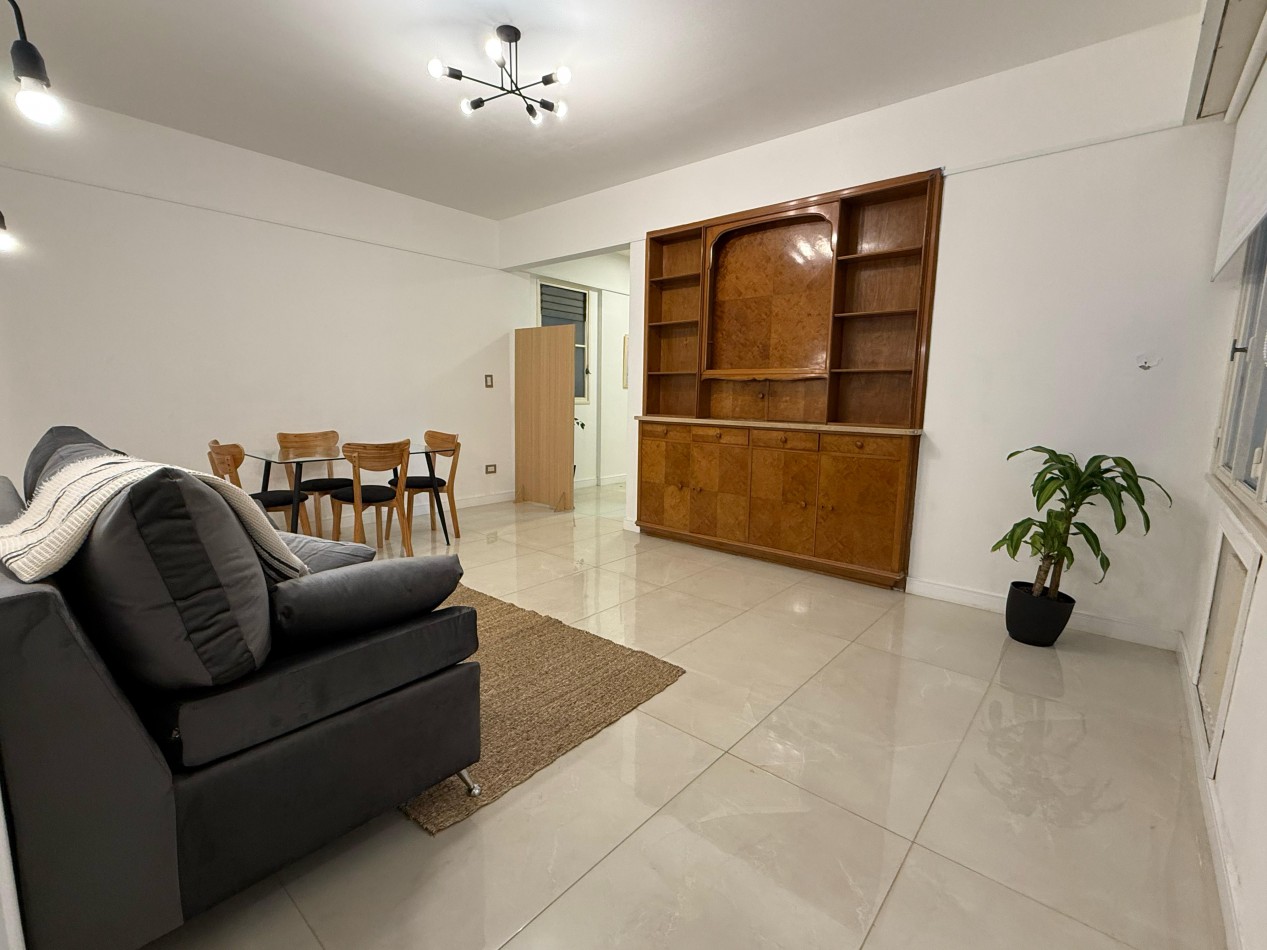 VENTA 3AMB DEPENDENCIA 2 BAÑOS PATIO