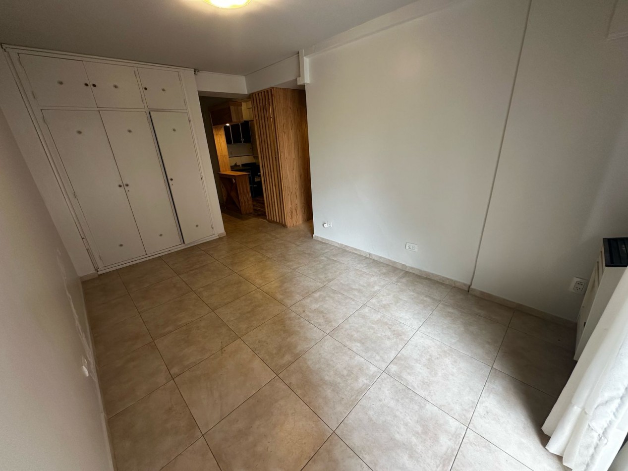 Venta 2AMB CENTRO BALCON 