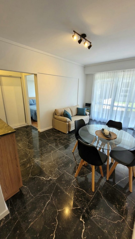 Venta 2AMB RECICLADO CENTRO BALCON 