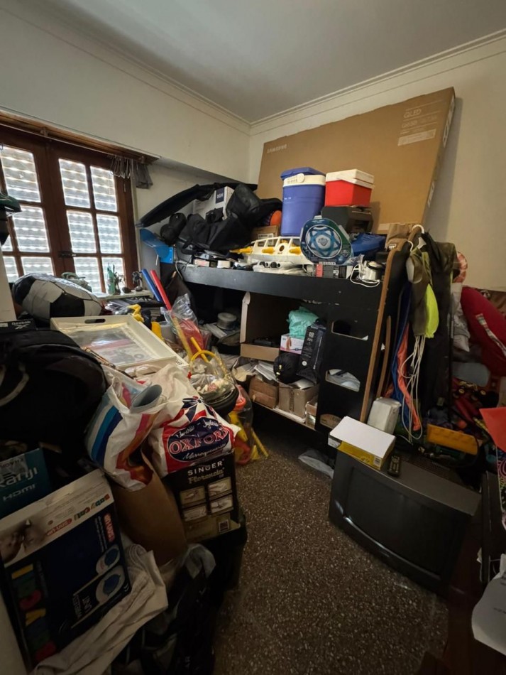 VENTA CASA 4AMB COCHERA Y PATIO AYOLAS  4500