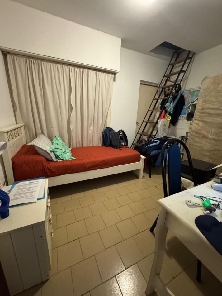 VENTA CASA 4AMB COCHERA Y PATIO AYOLAS  4500