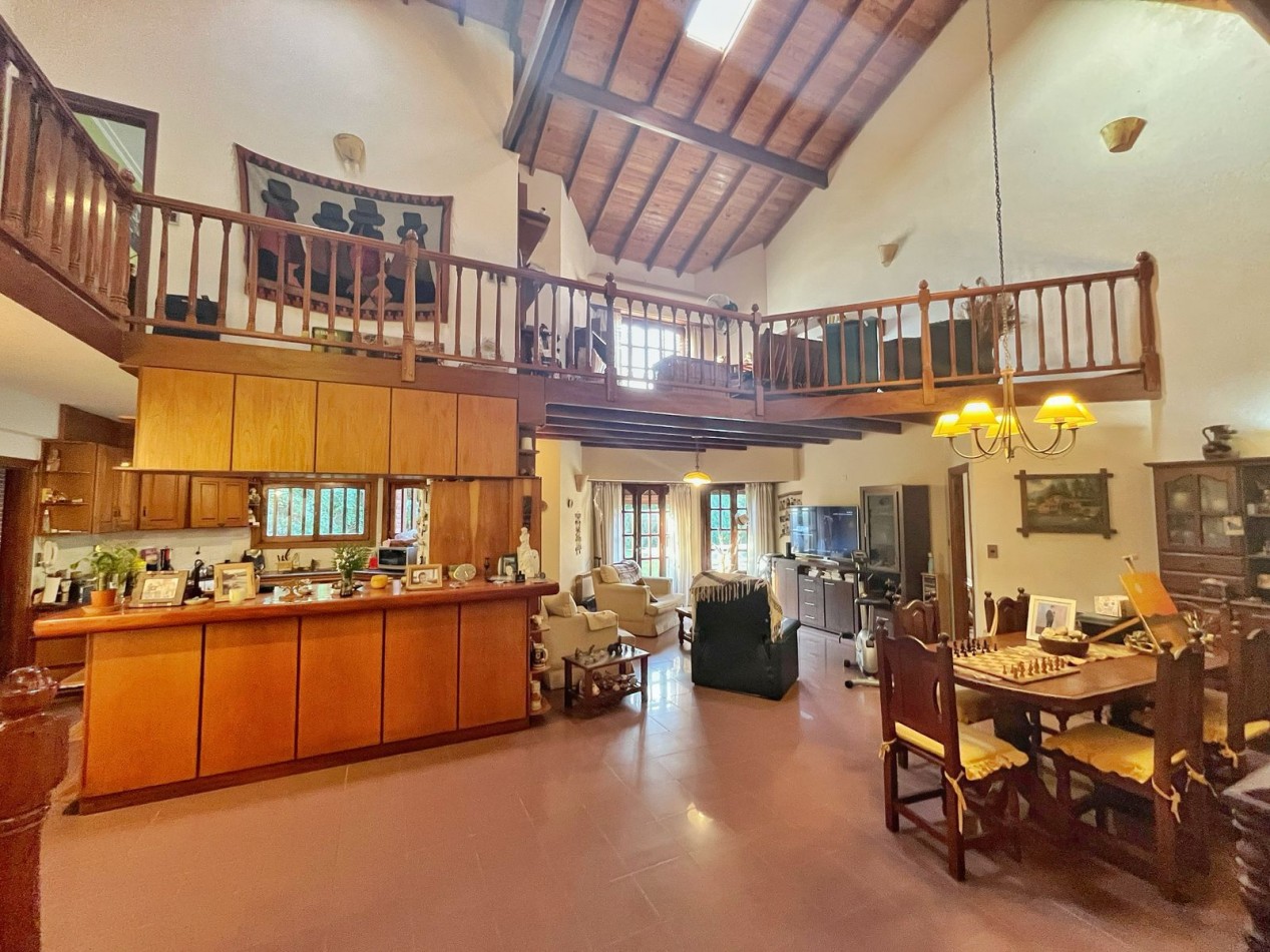 CHALET 6 AMB SOBRE DOS LOTES PISCINA APTO CREDITO EL GROSELLAR