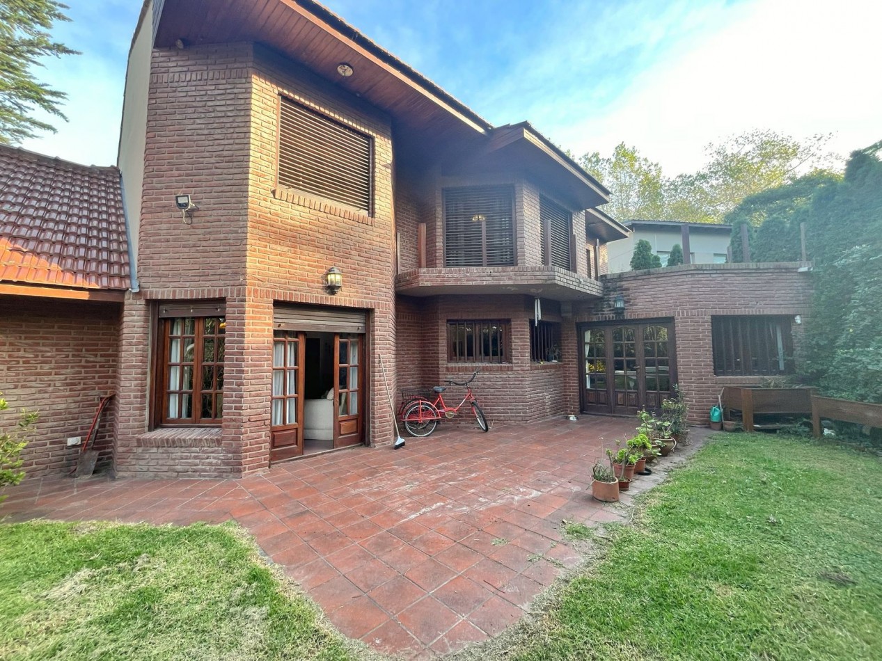 CHALET 6 AMB SOBRE DOS LOTES PISCINA APTO CREDITO EL GROSELLAR