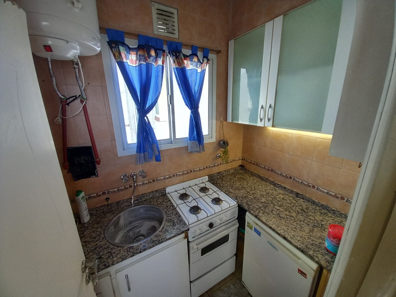 ALQUILER 1AMB FRENTE con BALCON SALIENTE CERRADO CENTRO 