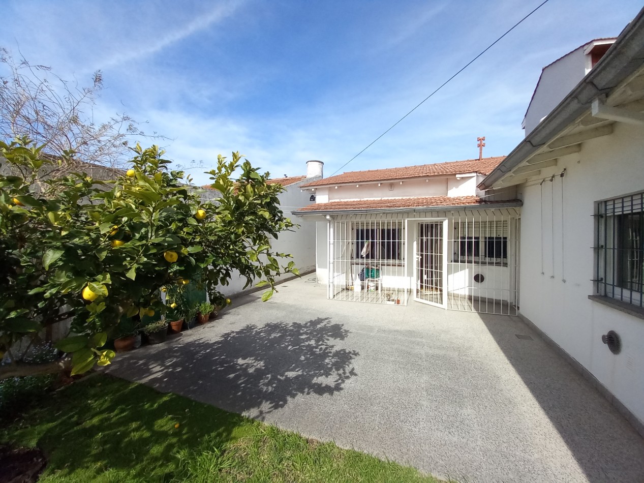 VENTA CASA 4AMB PARQUE BUEN ESTADO 