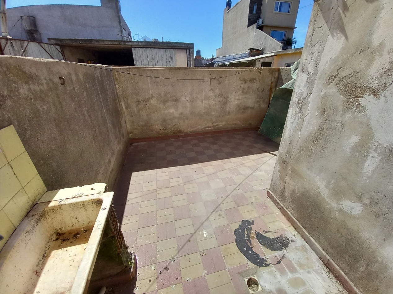 PH 2AMB $360.000 MAS $50.000 SERVICIOS ORIGINAL PATIO ORTIZ de ZARATE al 8.400