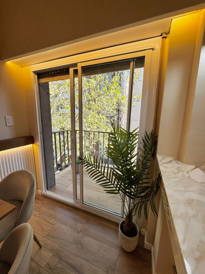 VENTA 1AMB RECICLADO CENTRO BALCON FRENTE 