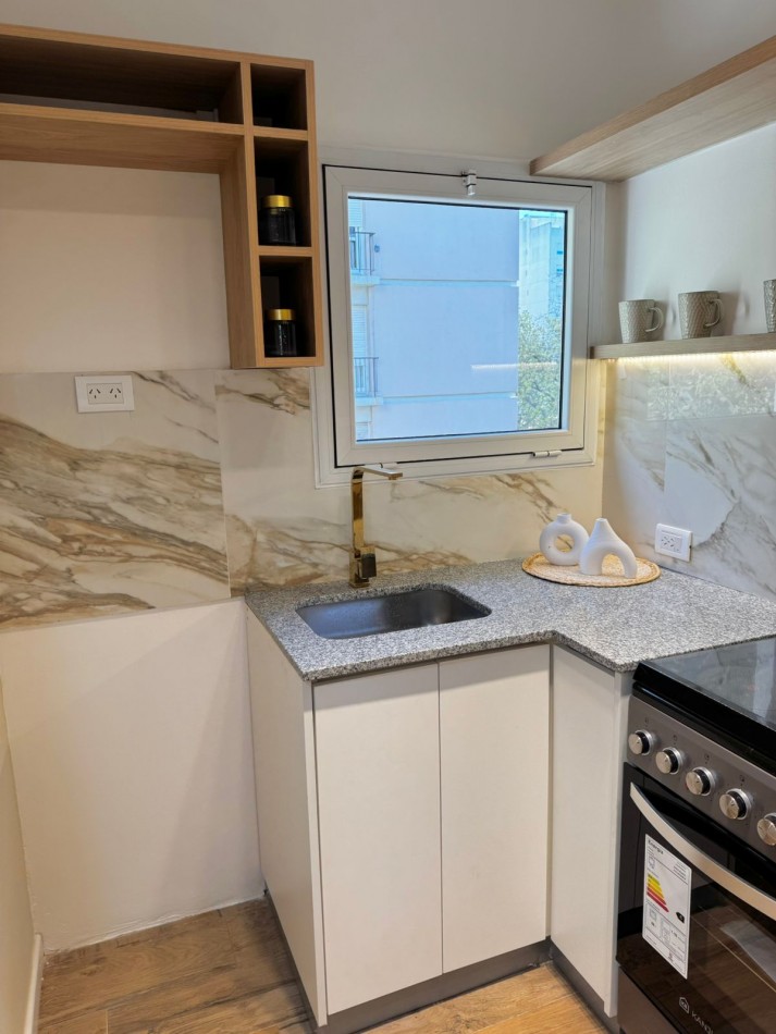 VENTA 1AMB RECICLADO CENTRO BALCON FRENTE 