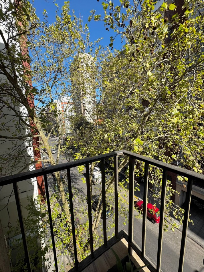 VENTA 1AMB RECICLADO CENTRO BALCON FRENTE 