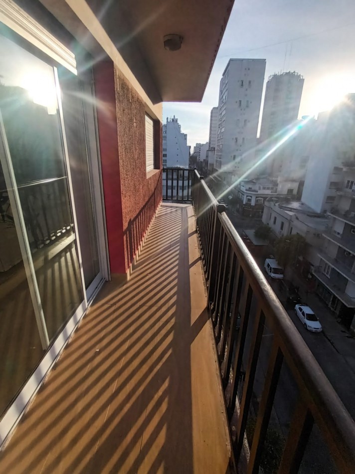 VENTA 3AMB RECICLADO CENTRO con COCHERA 