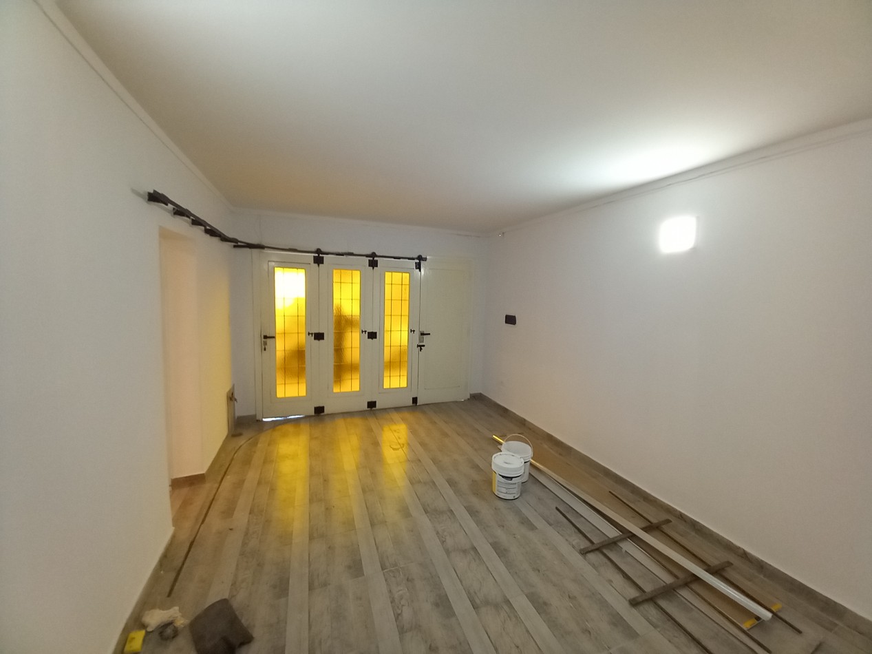 ALQUILER CASA EXCELENTE ESTADO 4AMB 2 BAÑOS COCHERA-LAVADERO PATIO 