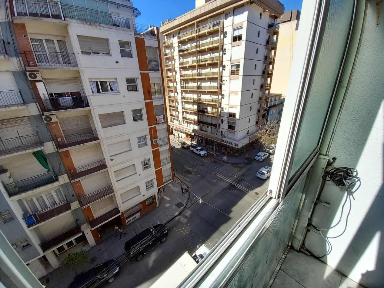 VENTA 2 AMB BALCON A LA CALLE-ESTADO ORIGINAL-PASEO ALDREY 