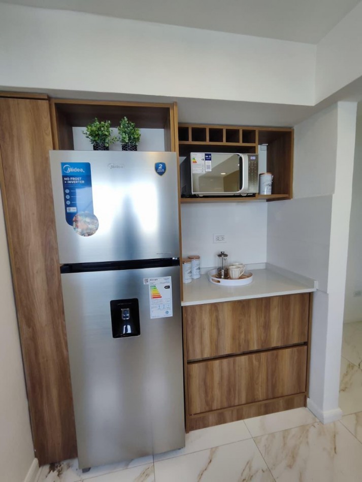 VENTA 3AMB RECICLADO 3 BAÑOS BALCON SALIENTE CENTRO 