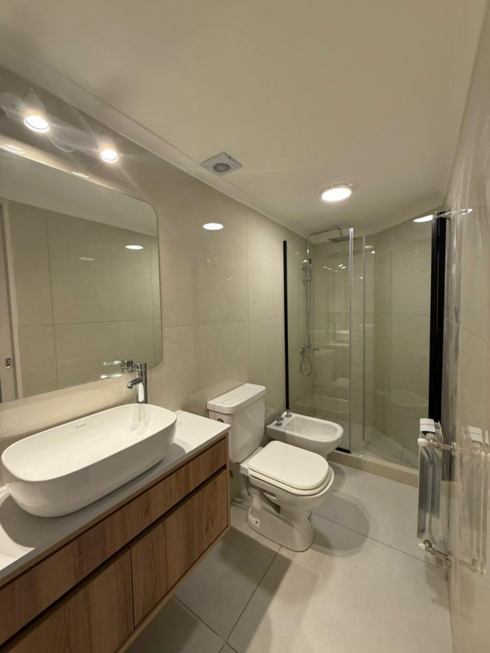 VENTA 4AMB RECICLADO COCHERA Y TERRAZA CENTRO 