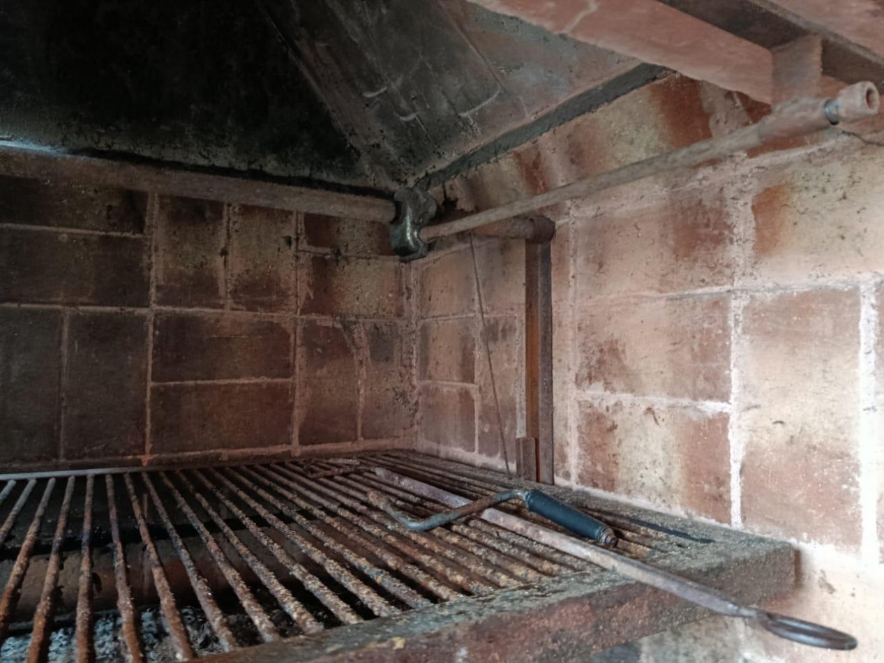 VENTA CHALET 5AMB PATIO COCHERA PARRILLA CONSTITUCION 