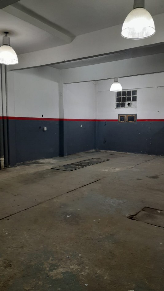 ALQUILER GALPON/DEPOSITO en MALVINAS Y COLON