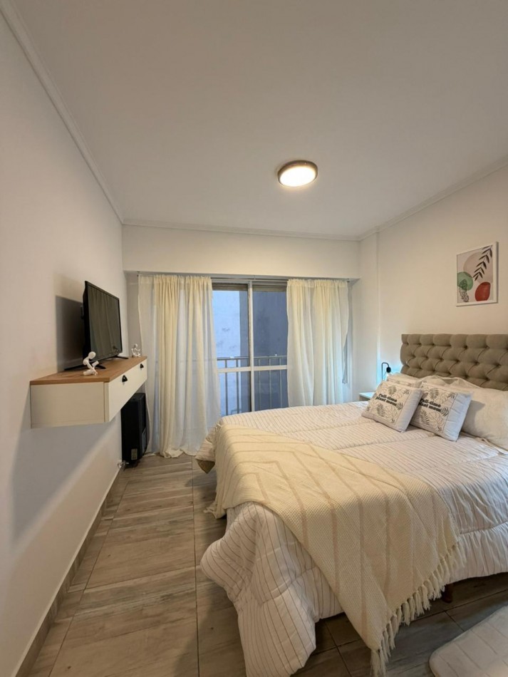 VENTA 1AMB RECICLADO CENTRO ARTEFACTO Y MUEBLES A ESTRENAR 