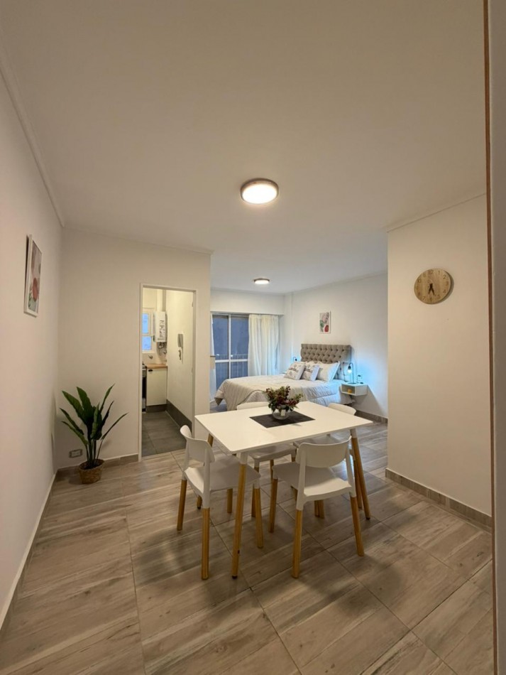 VENTA 1AMB RECICLADO CENTRO ARTEFACTO Y MUEBLES A ESTRENAR 