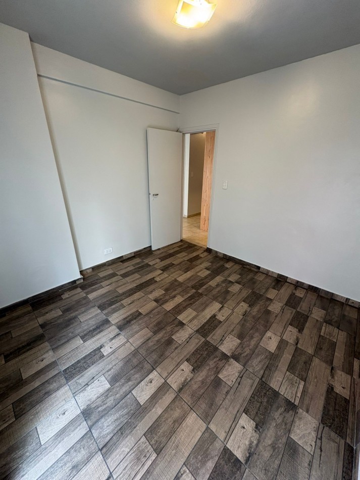  VENTA 2AMB RECICLADO CENTRO BALCON TODO A ESTRENAR 