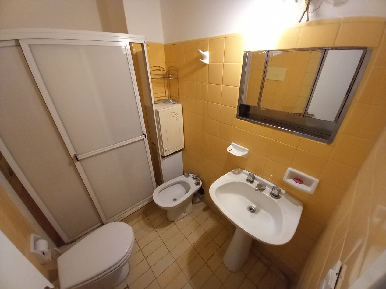 ALQUILER 2AMB PATIO SIN MASCOTAS LA PERLA 