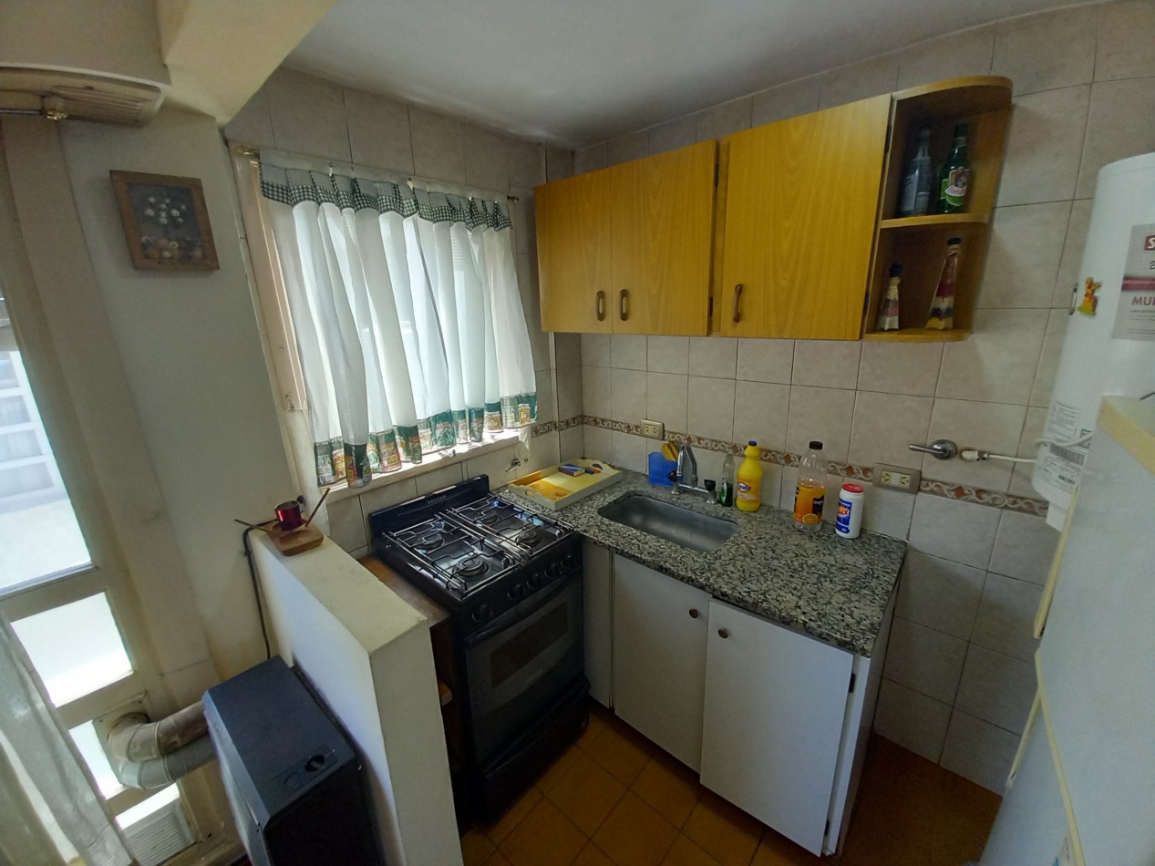 ALQUILER x 12 MESES 2AMB AMOBLADO SIN MASCOTAS CENTRO 