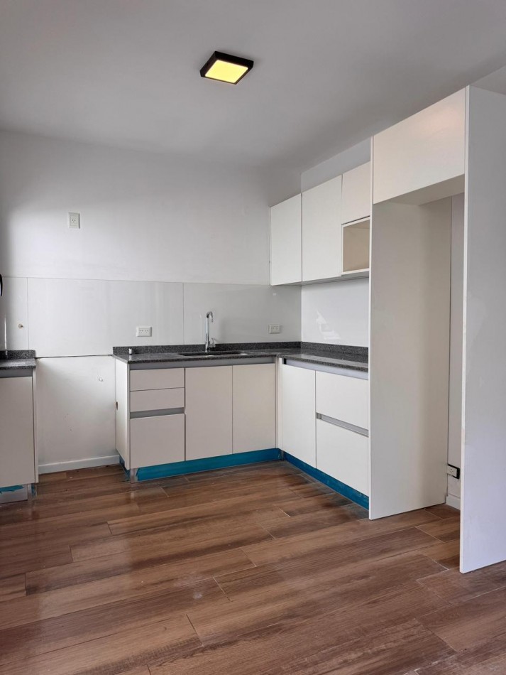 VENTA PH RECICLADO SIN EXPENSAS CHAUVIN 