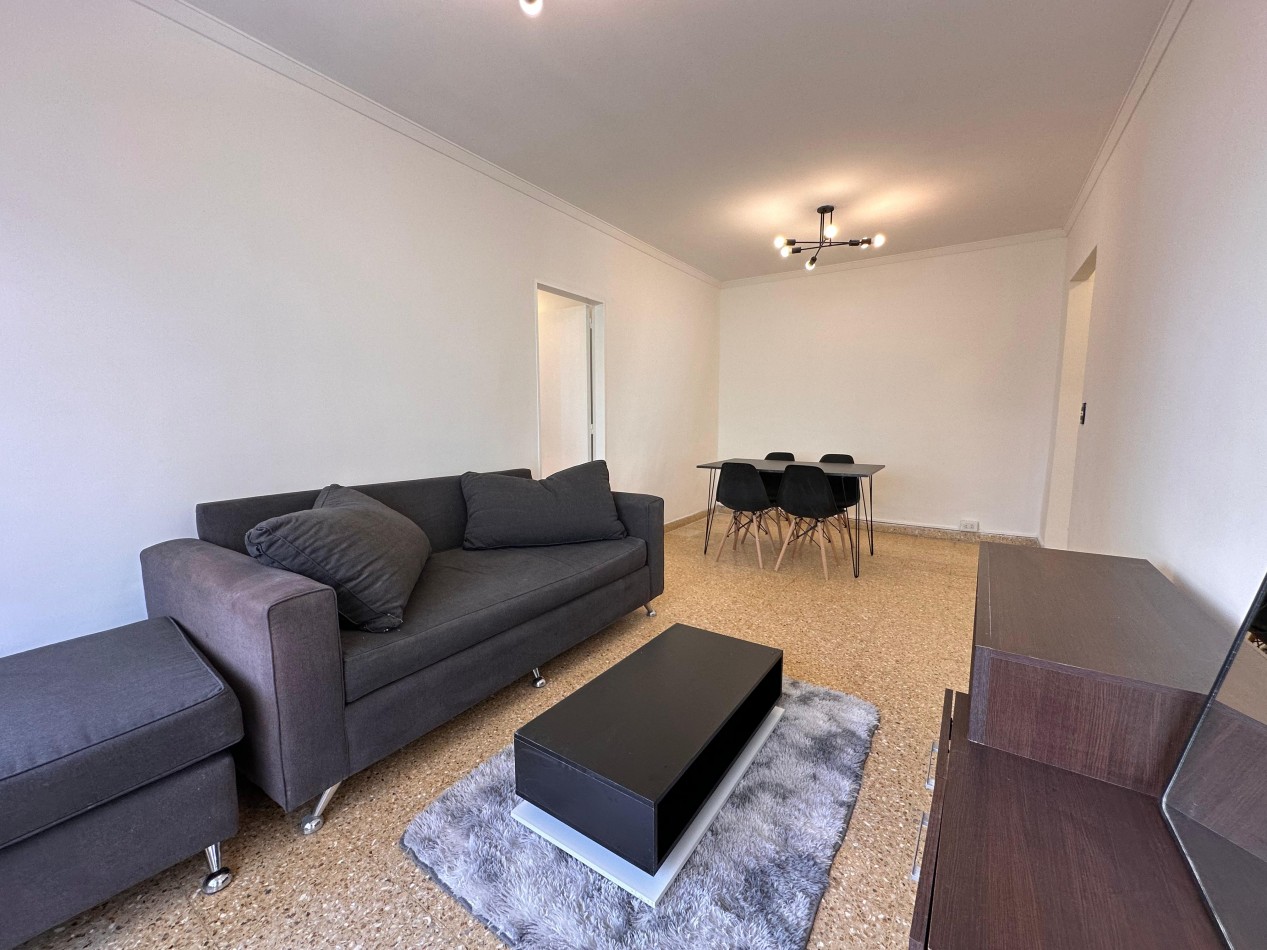Venta 3AMB FRENTE CON BALCON CENTRO 