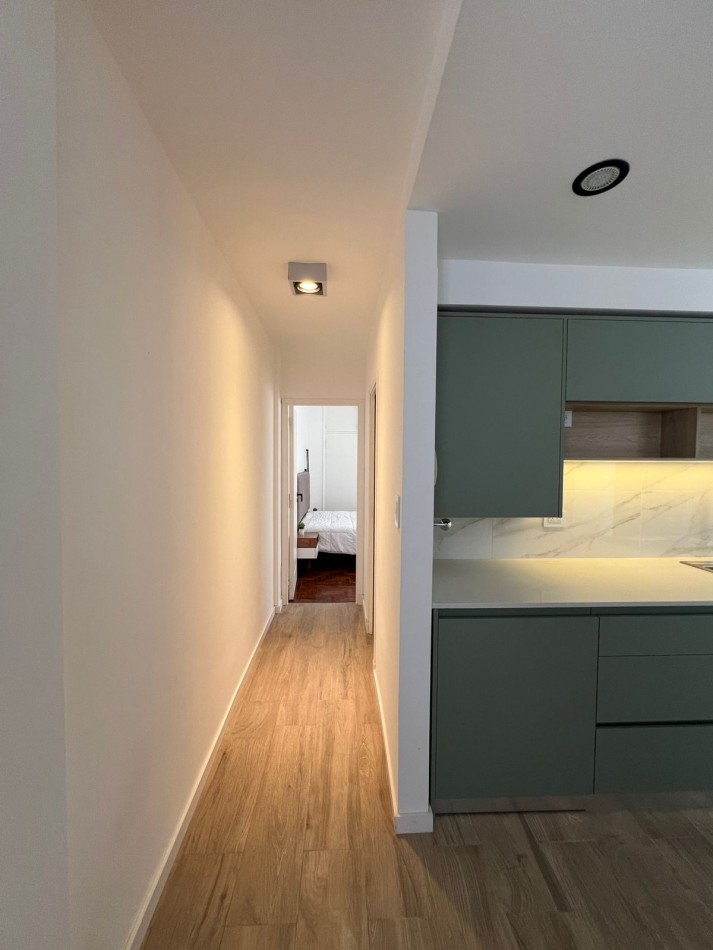 VENTA 3AMB 2 BAÑOS EXCELENTE RECICLADO  CENTRO 