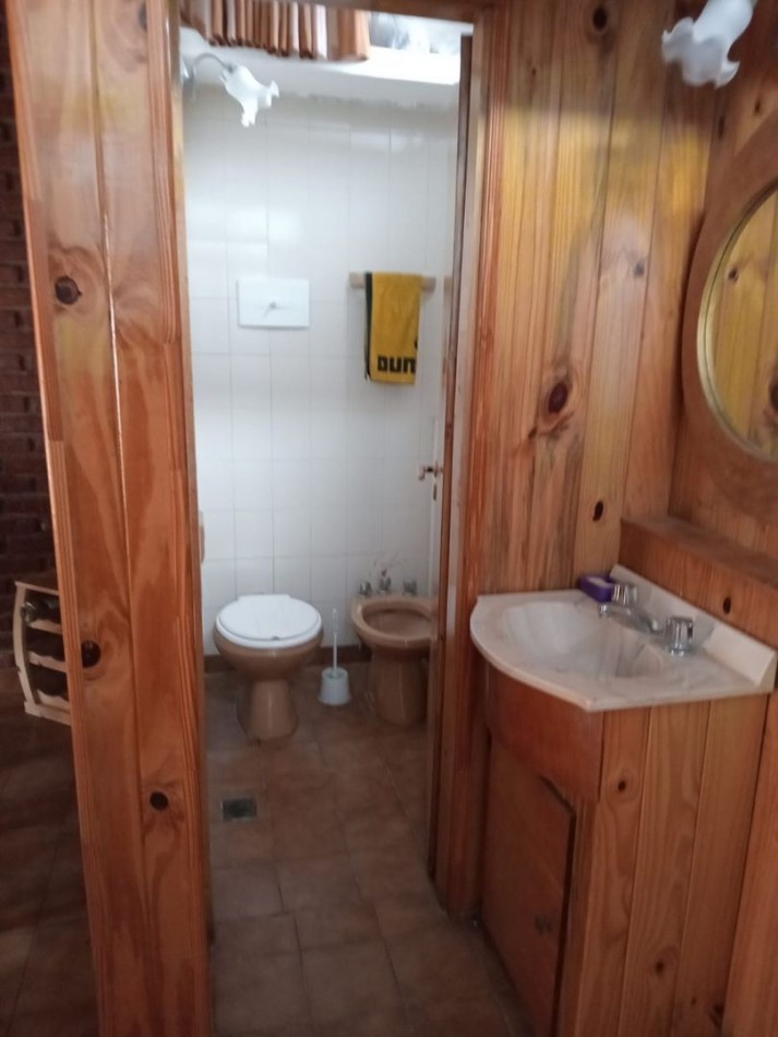 VENTA PH 3AMB PATIO ESTADO ORIGINAL SIN EXPENSAS 