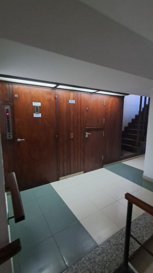 VENTA 2AMB RECICLADO CENTRO BALCON Y PATIO 
