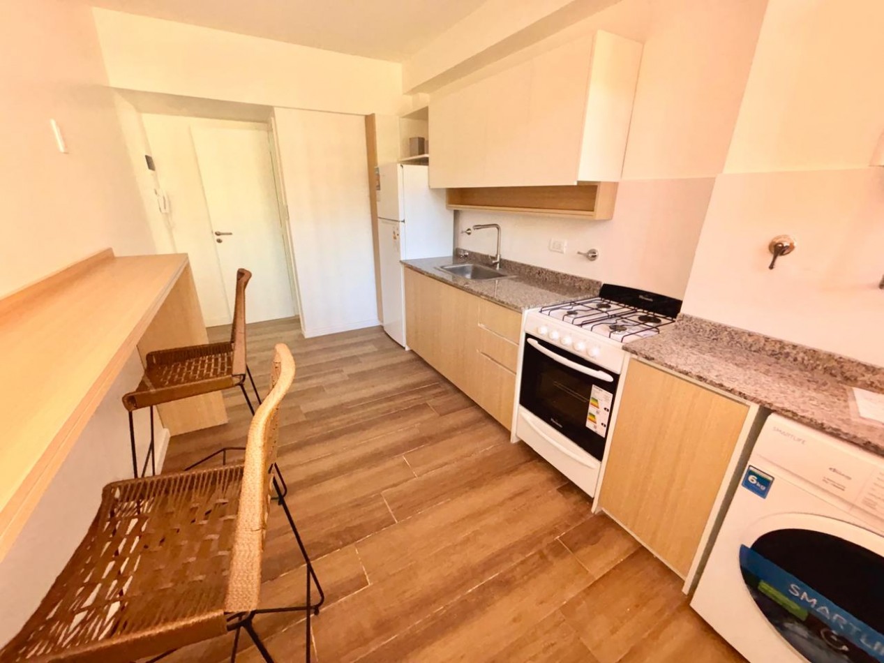 VENTA 2AMB RECICLADO CENTRO BALCON EXCELENTE 