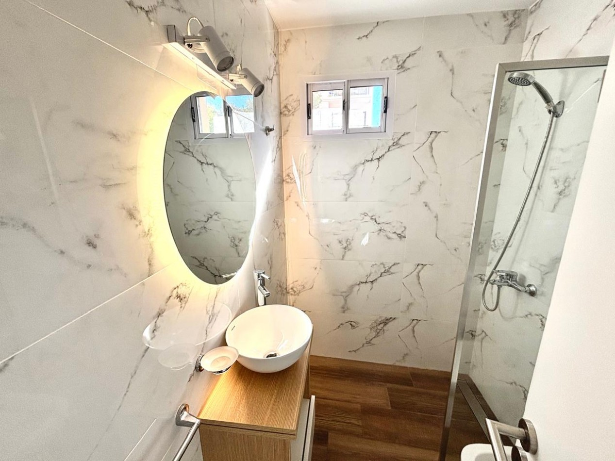 VENTA 2AMB RECICLADO CENTRO BALCON EXCELENTE 