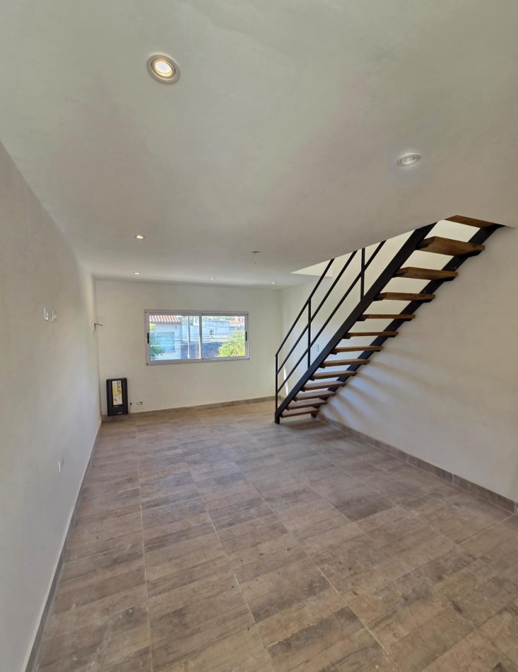 VENTA 2AMB PH RECICLADO  CASTELLI 