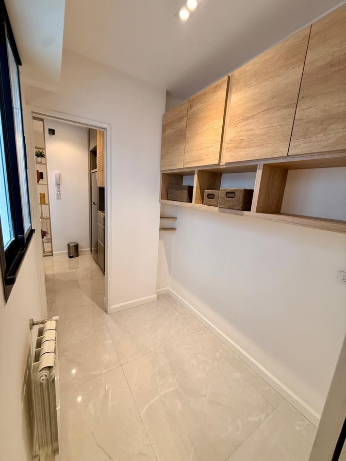 VENTA 3AMB CON DEPENDENCIA RECICLADO CENTRO 
